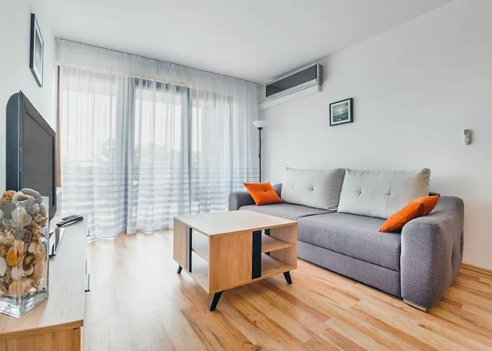 Jasny Brzeg, Sun & Snow *